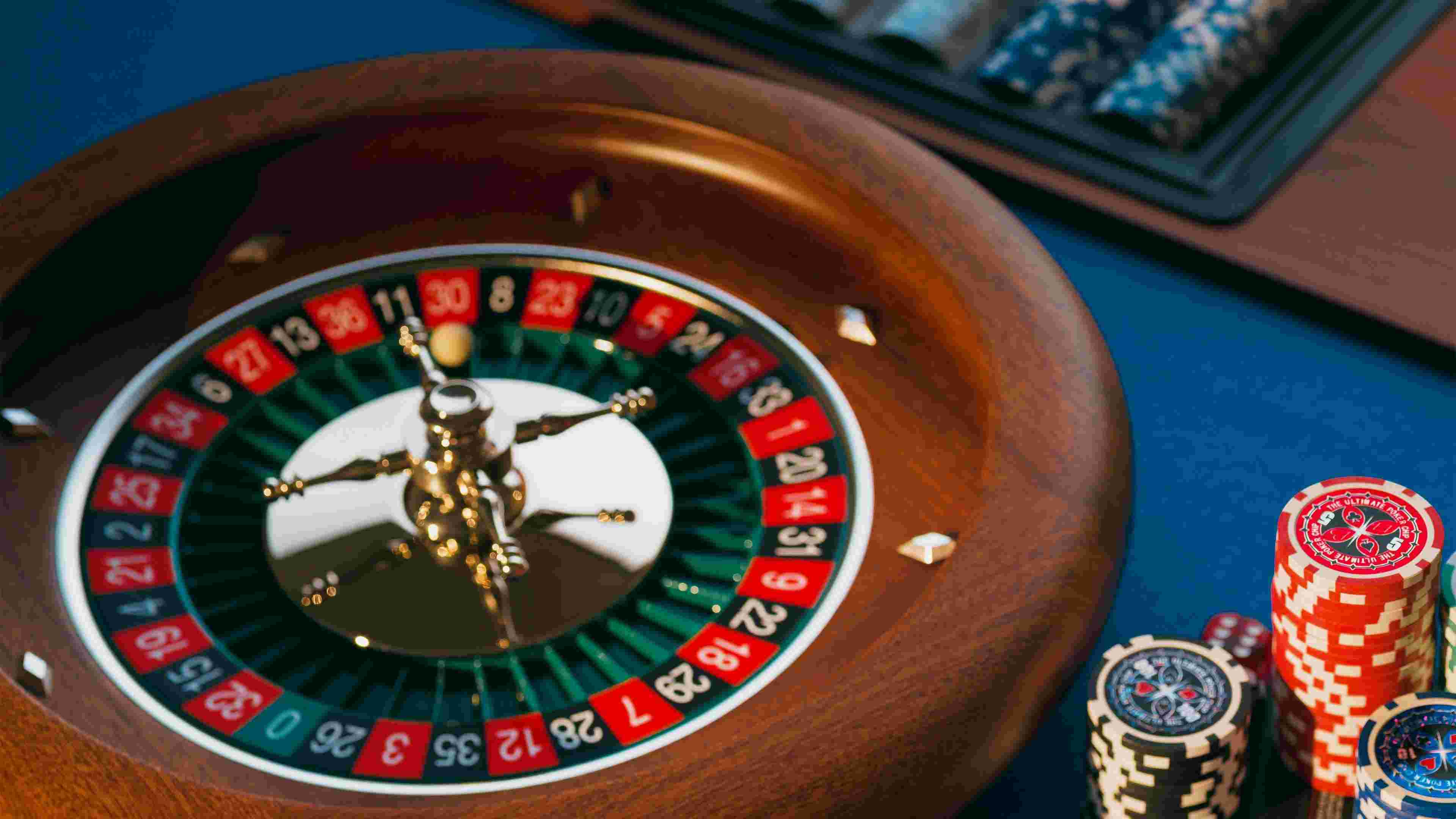 373 bet
